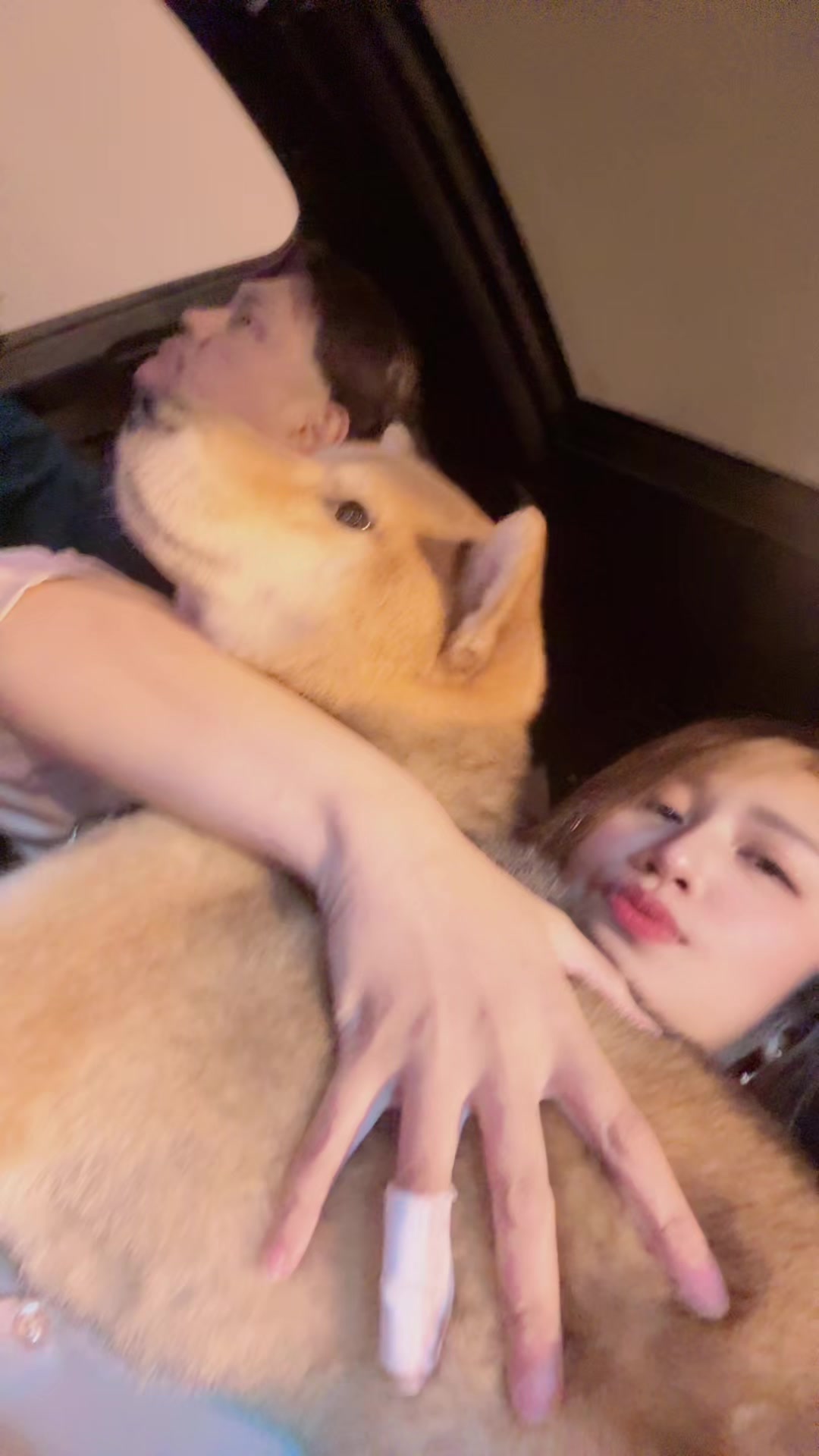 @мια мιє
