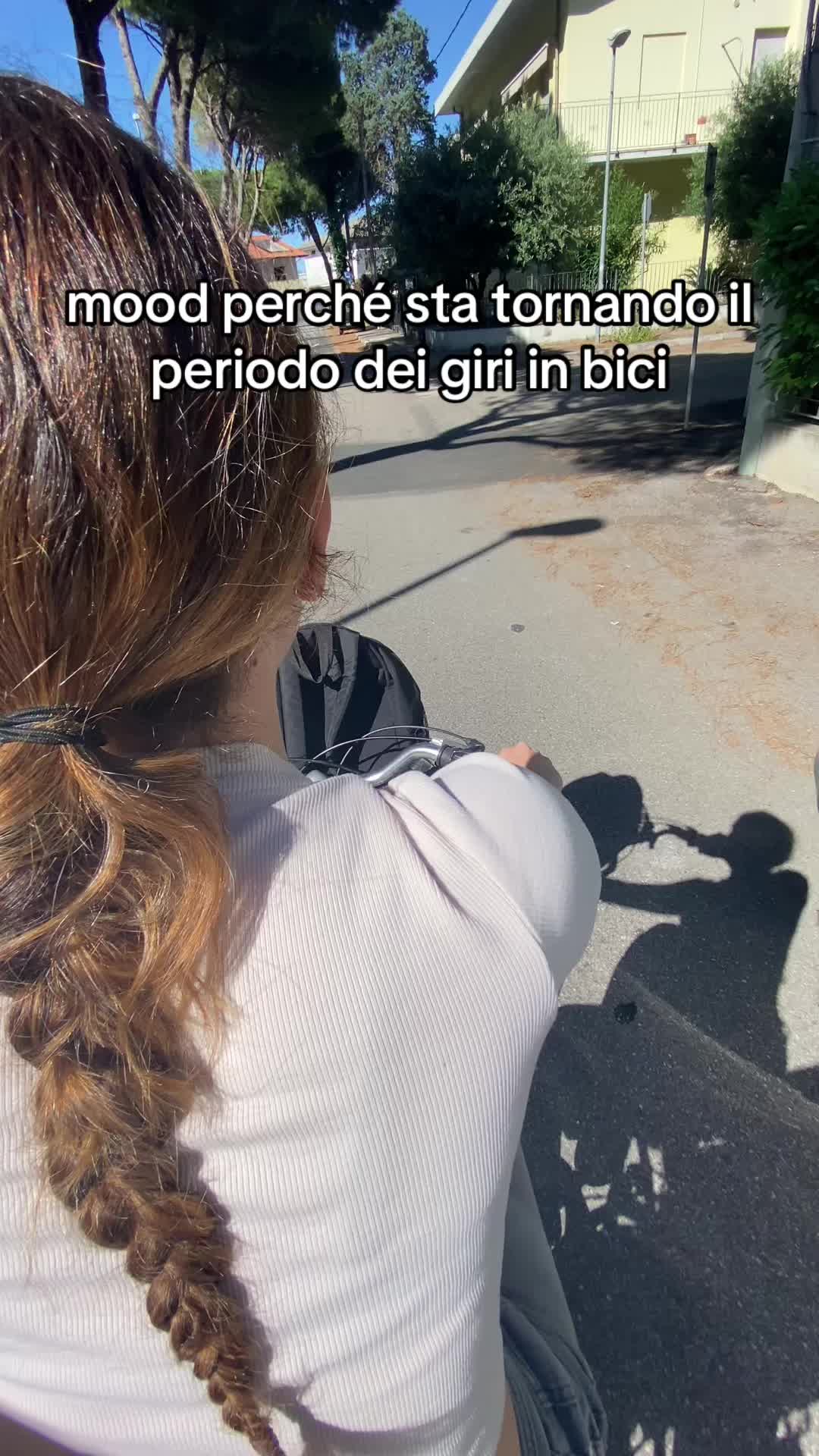 @𖣂