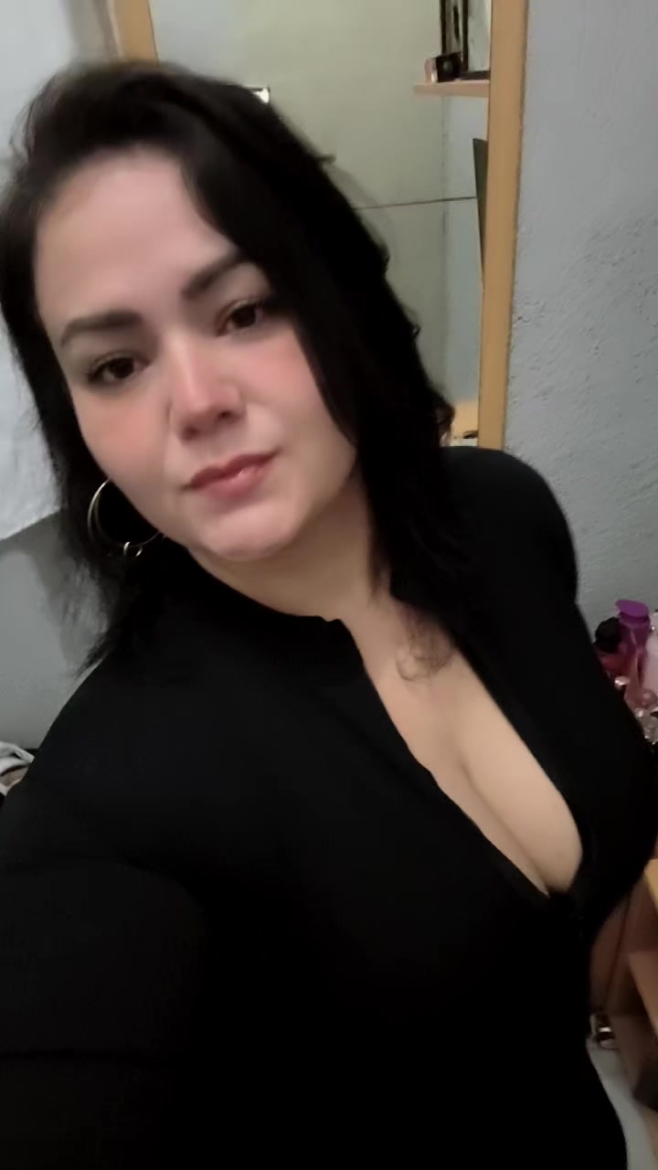 @Vivianelisboa ♈❤️🥰