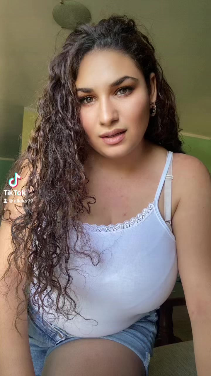@Aleks.vibe
