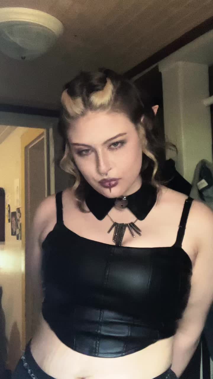 @Vomit