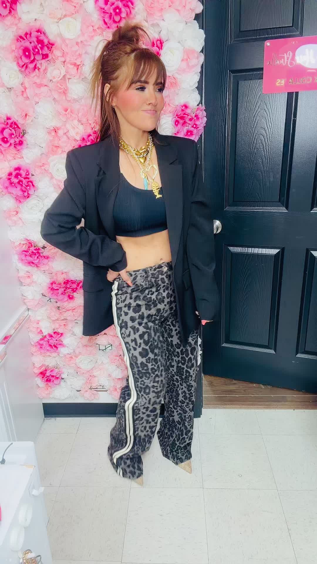 @Hot Pink Collares