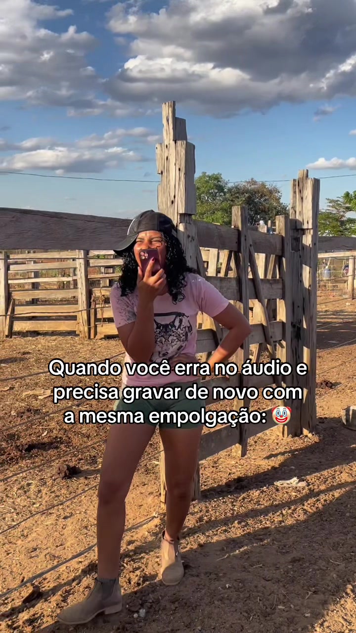 @monicadejatoba