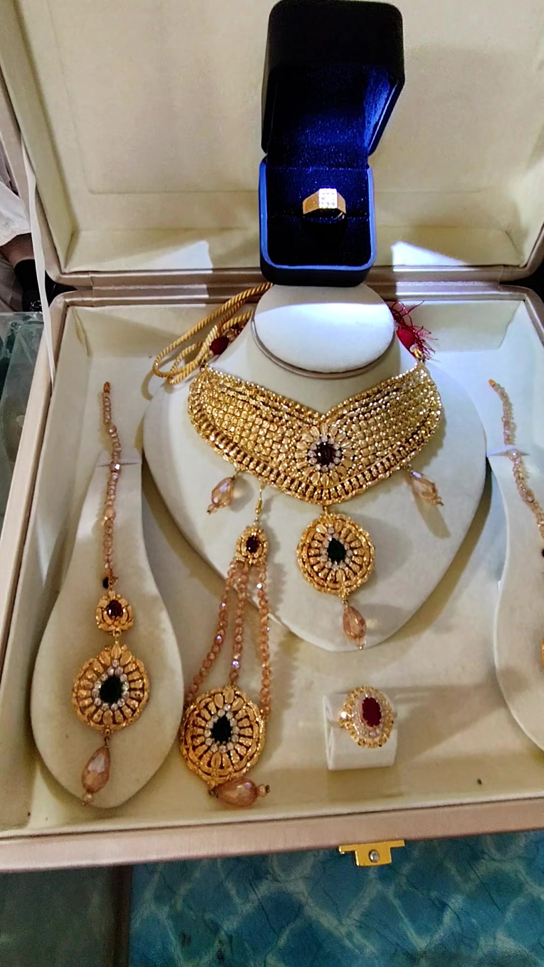 @👑ABU TALHA JEWELLERS👑