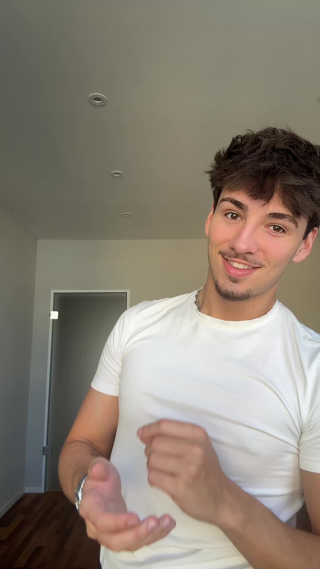 @julianschweigerr
