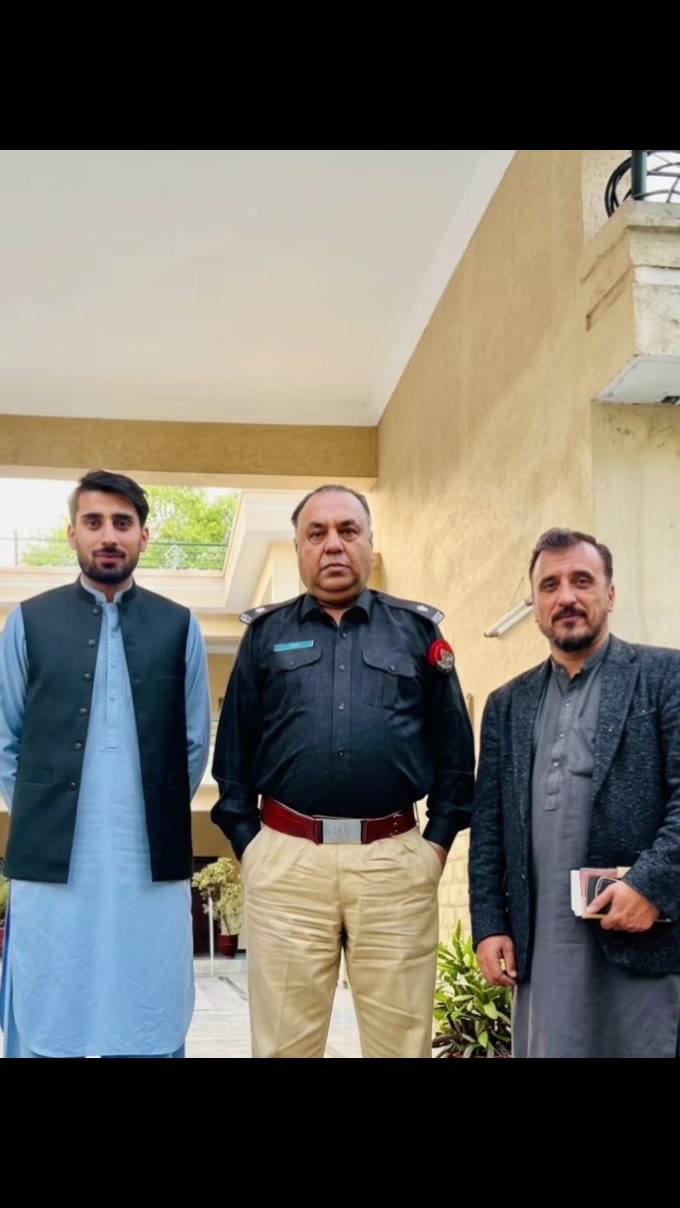 @Ali Nadeem Jadoon