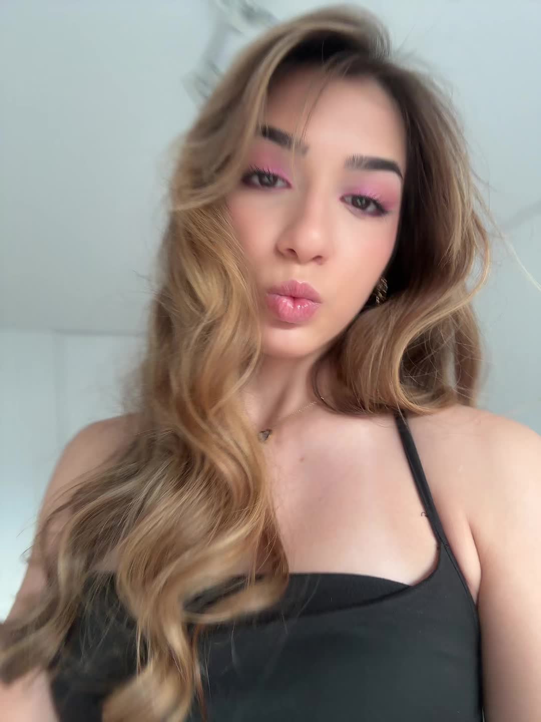 @𝔏𝔲𝔠𝔢