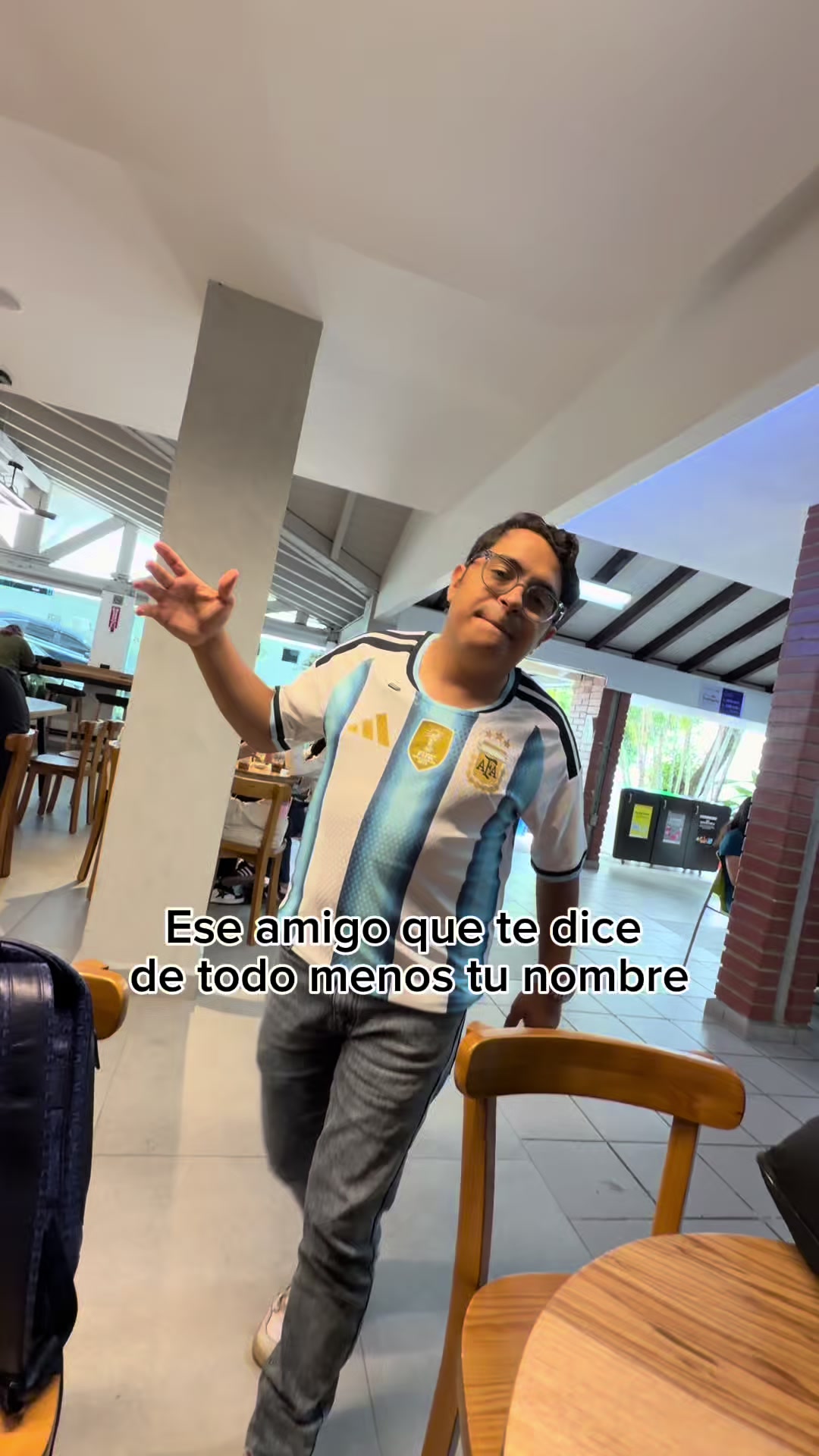 @SoyLardi