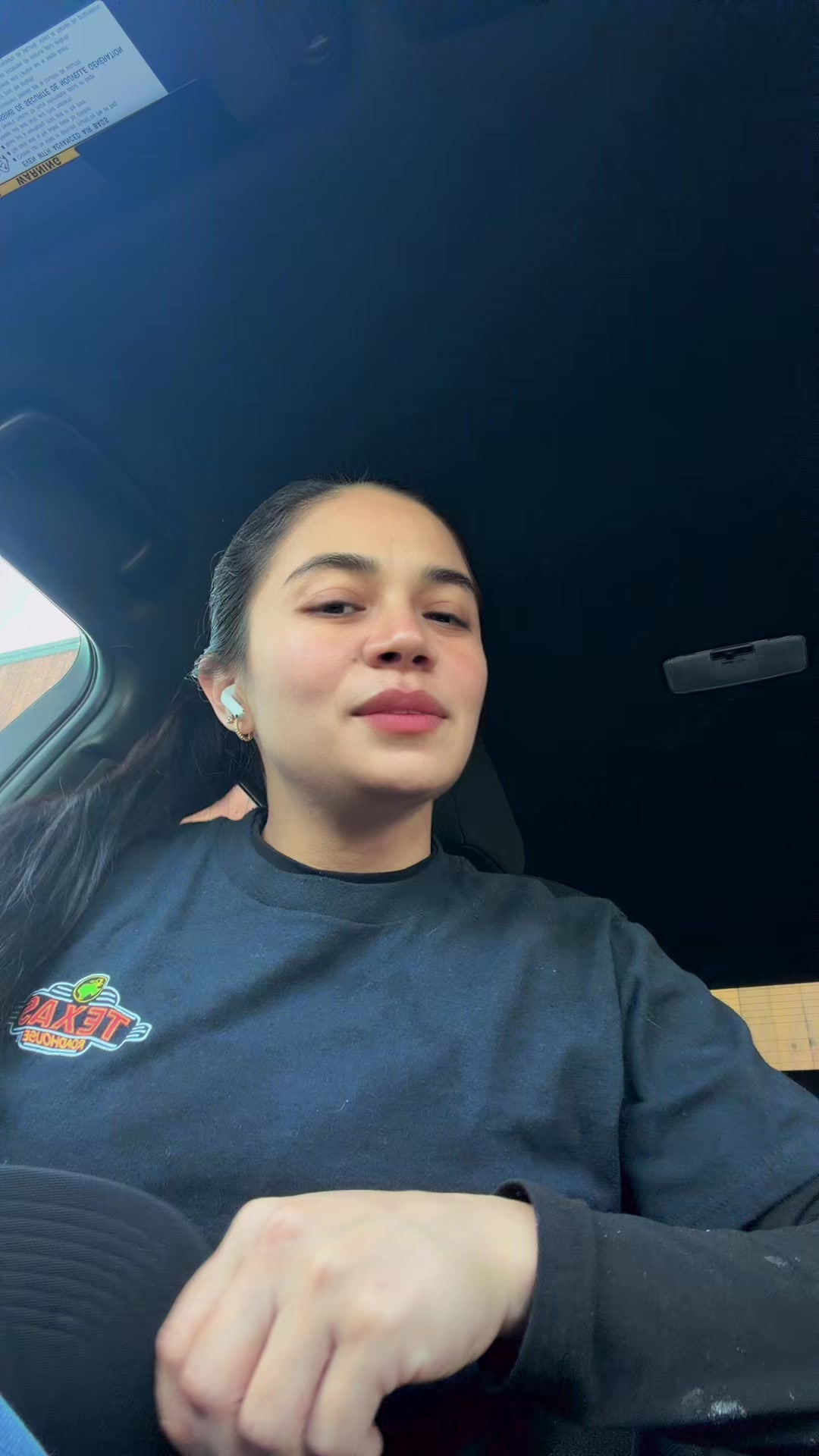 @Alejita25