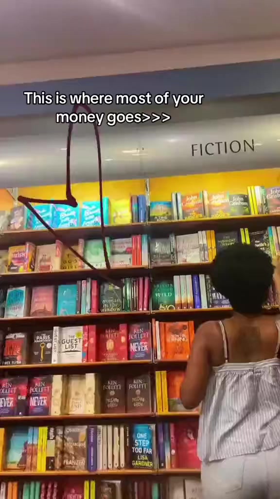 @LunzuluBookishSpace