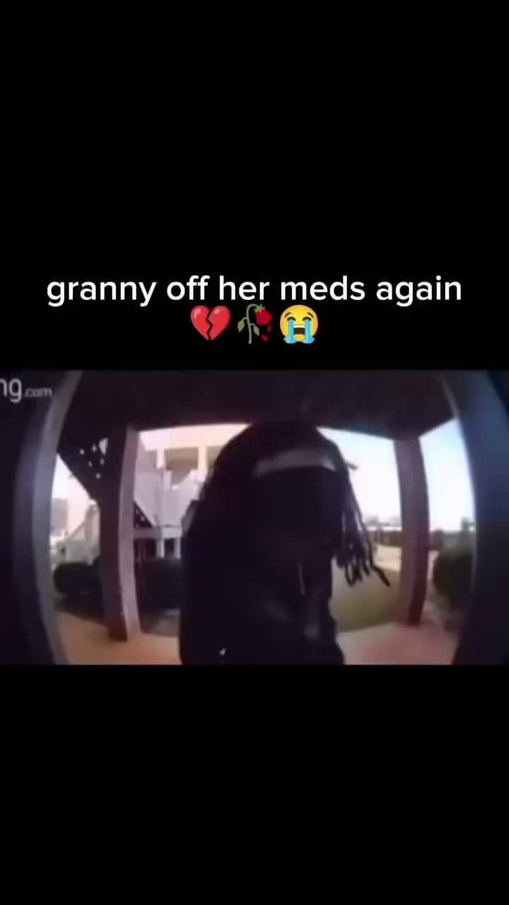 @⃟
