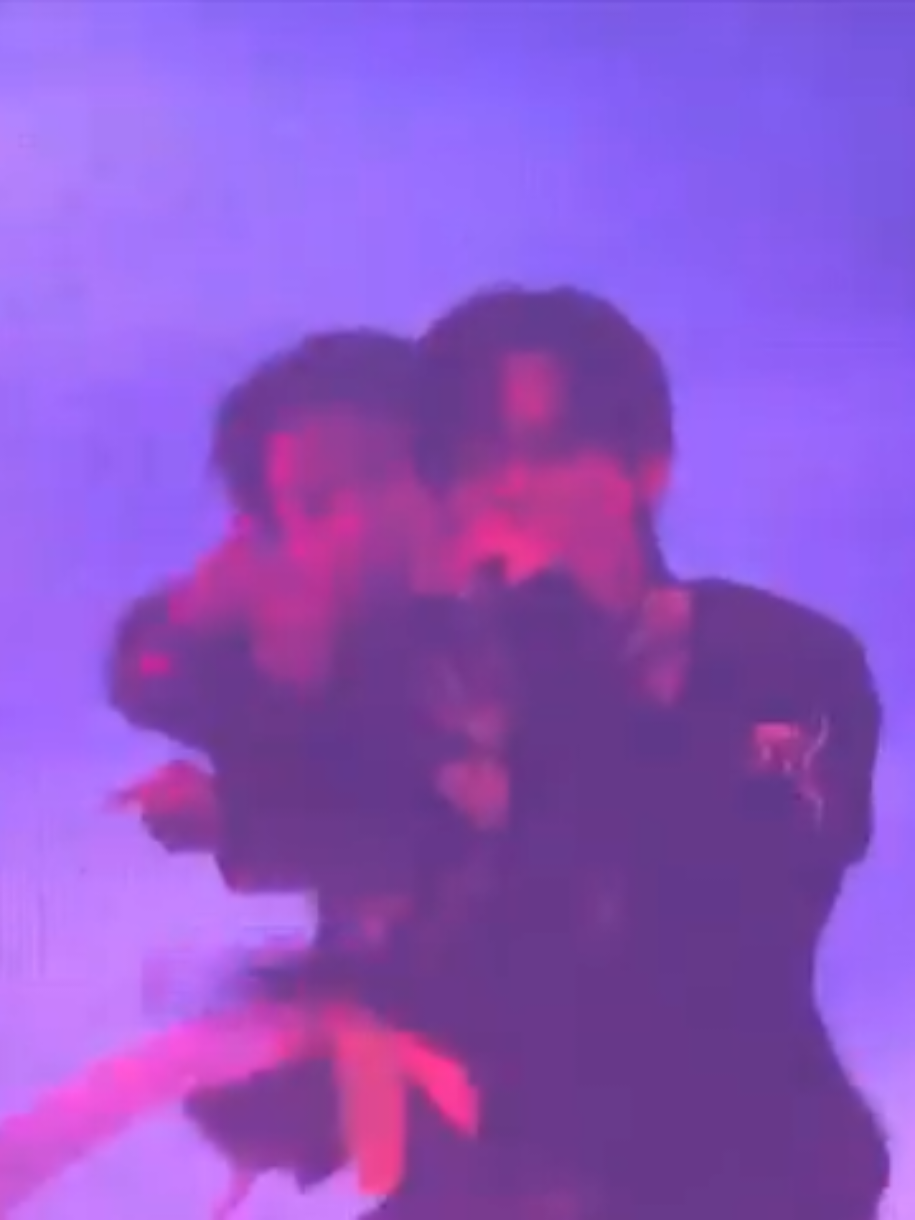 @โ ๐๐๐๐ฃ๐๐๐๐ฉ๐๐๐๐ โ