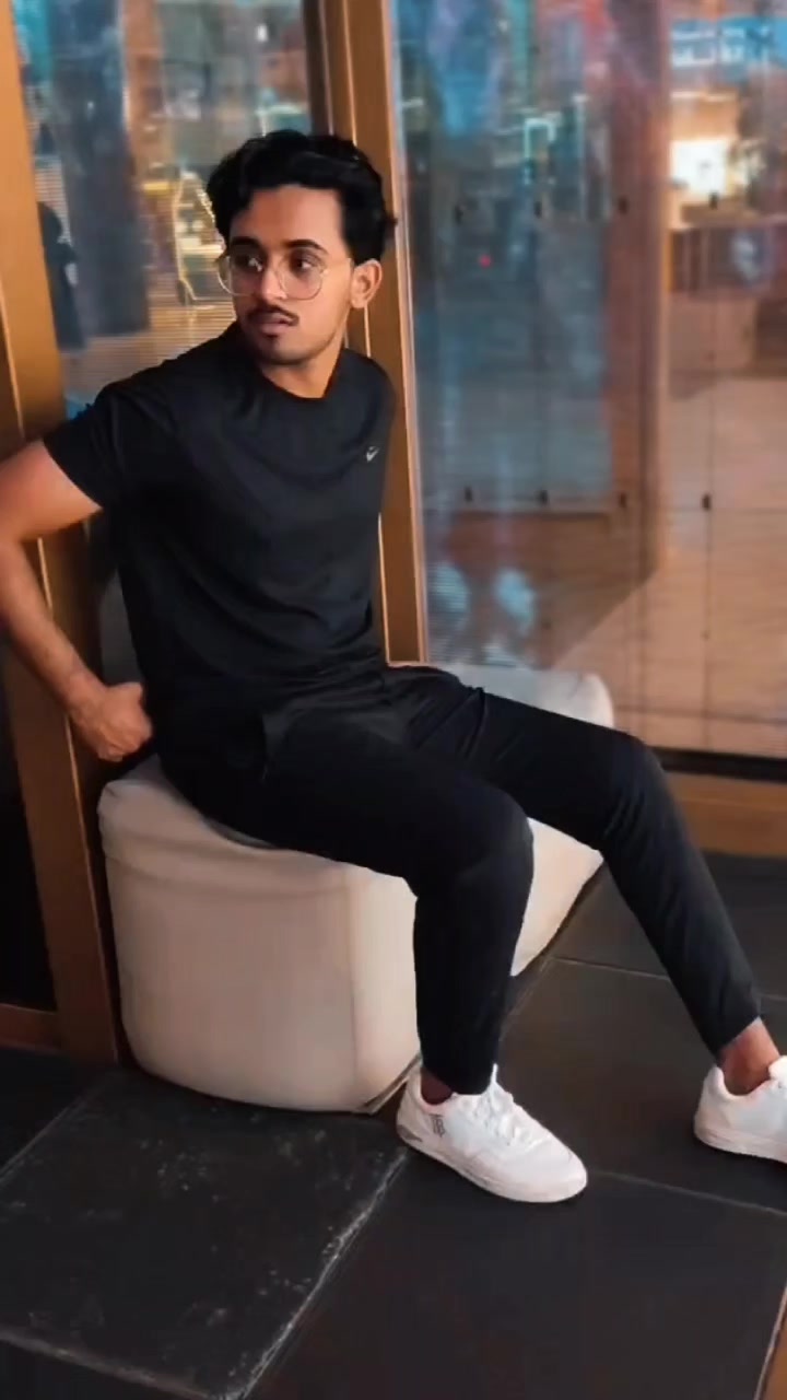 @Hassam king 🤴🇵🇰🇸🇦