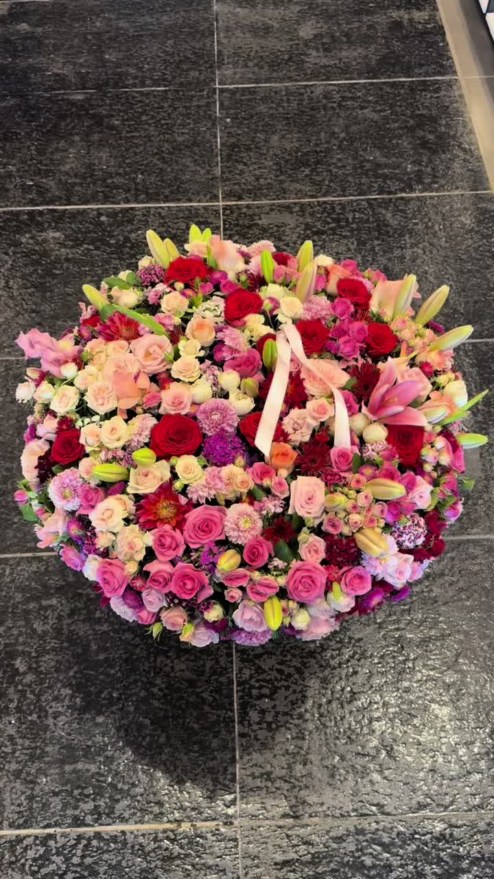 @Mradflowers