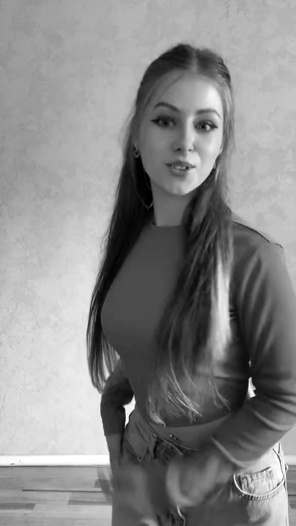 @𝒱𝒾𝓀𝓉ℴ𝓇𝒾𝒶🦋