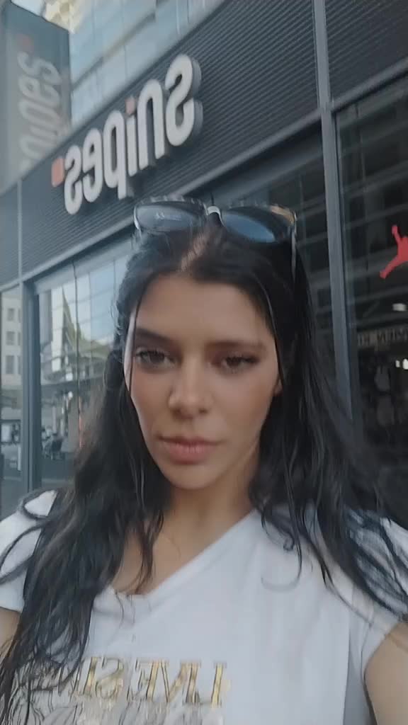 @Amina_Vittoria