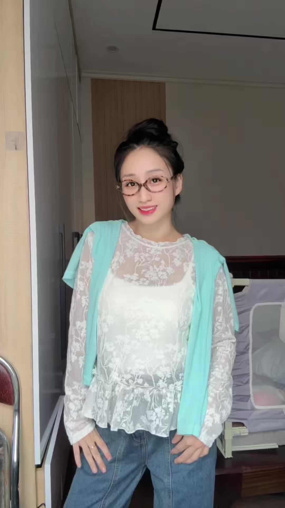 @Oanh - Mẹ Em Voi 🐘