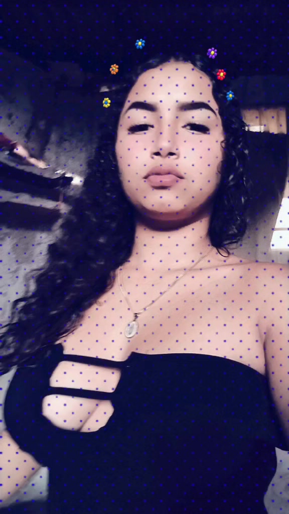 @Valentina♡