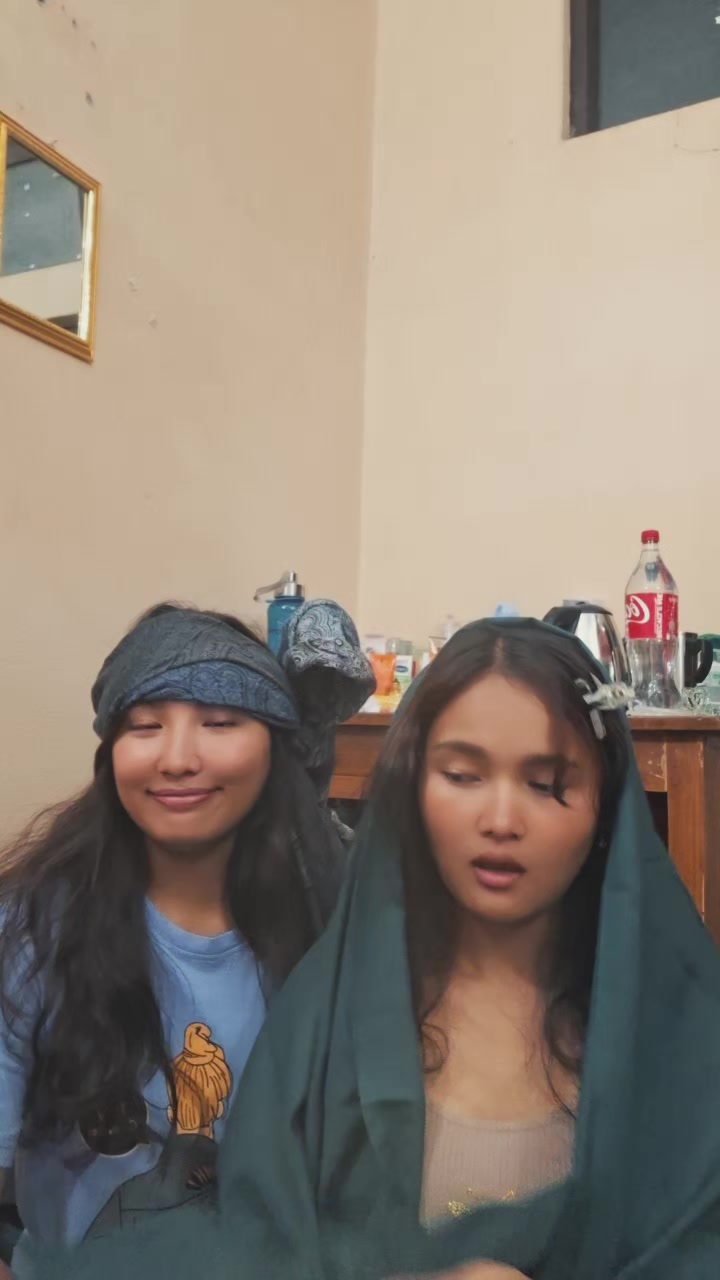 @riya