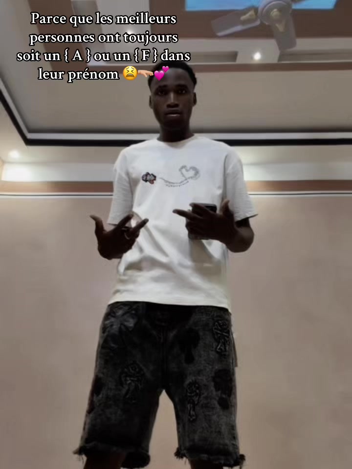 @KANGOU~MOUSSA 🤴🗽🇳🇬