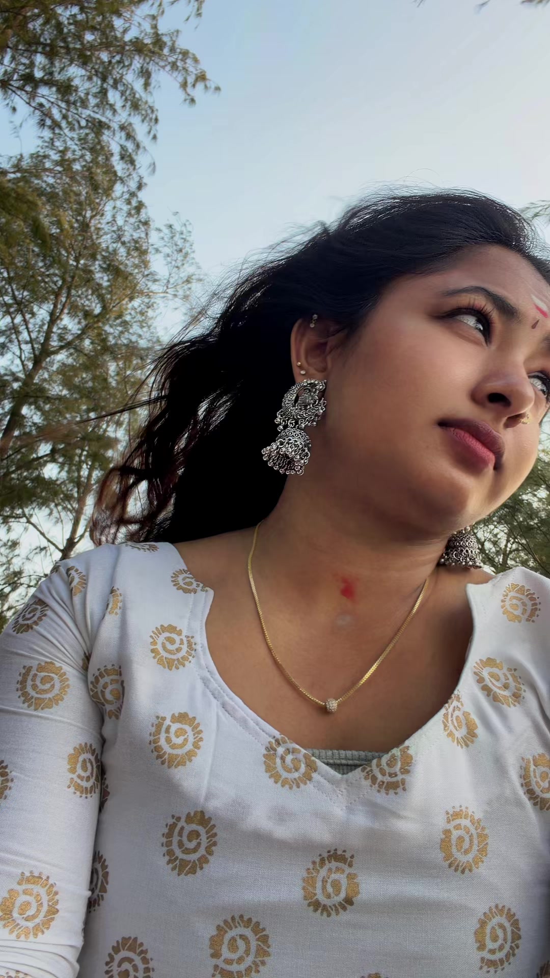 @thakshika_thayalan