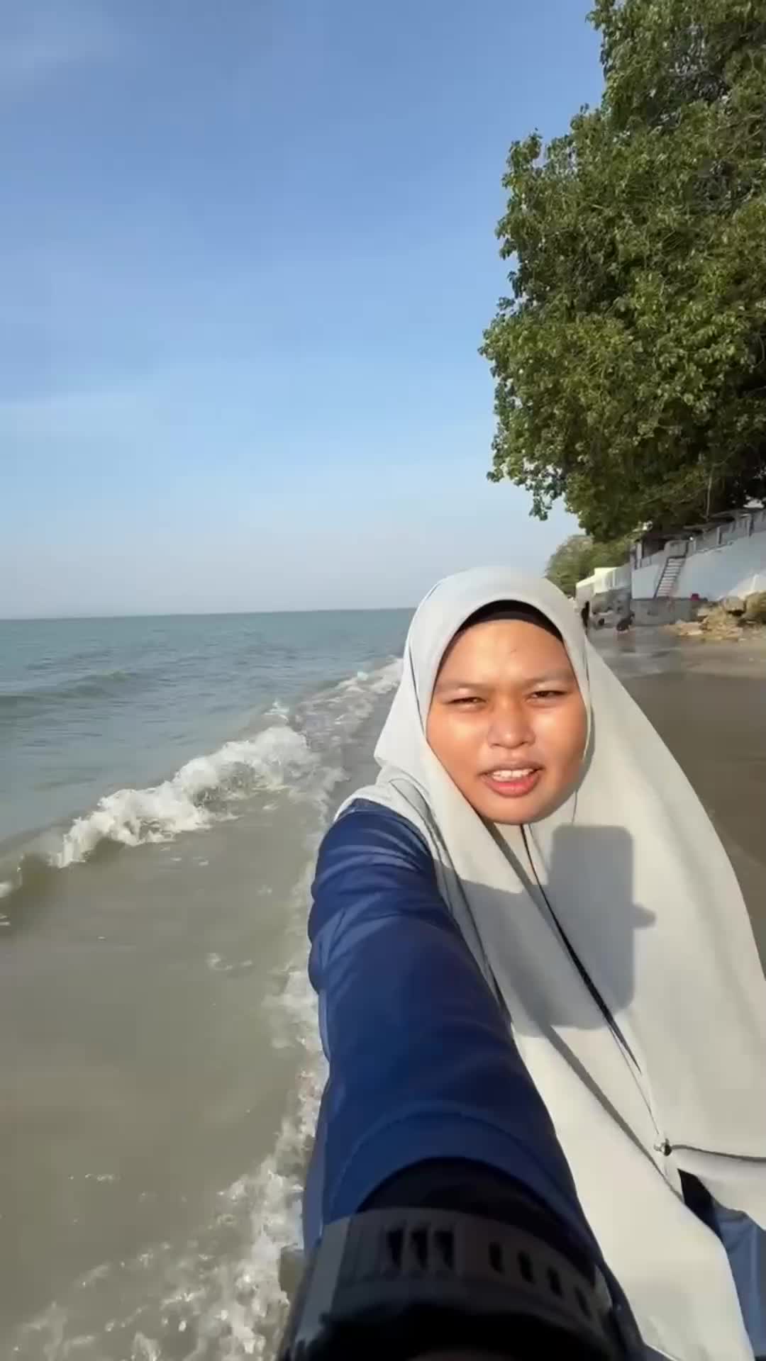 @katyira