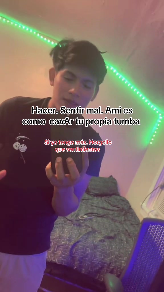 @ ✝️🖤BRYAN 🖤🧃