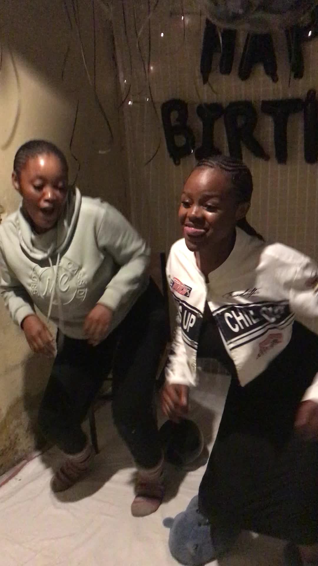 @LadyHlehleNtuli