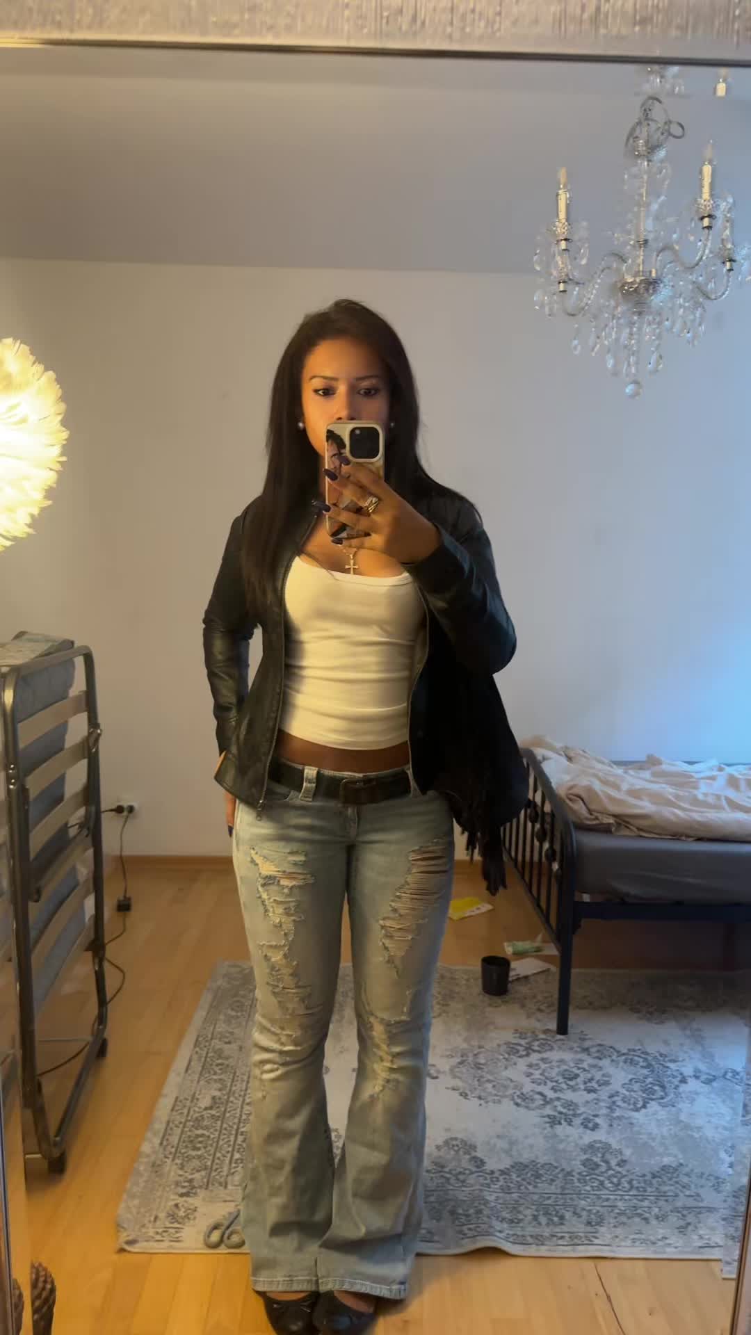 @mysteriousbaddie_123