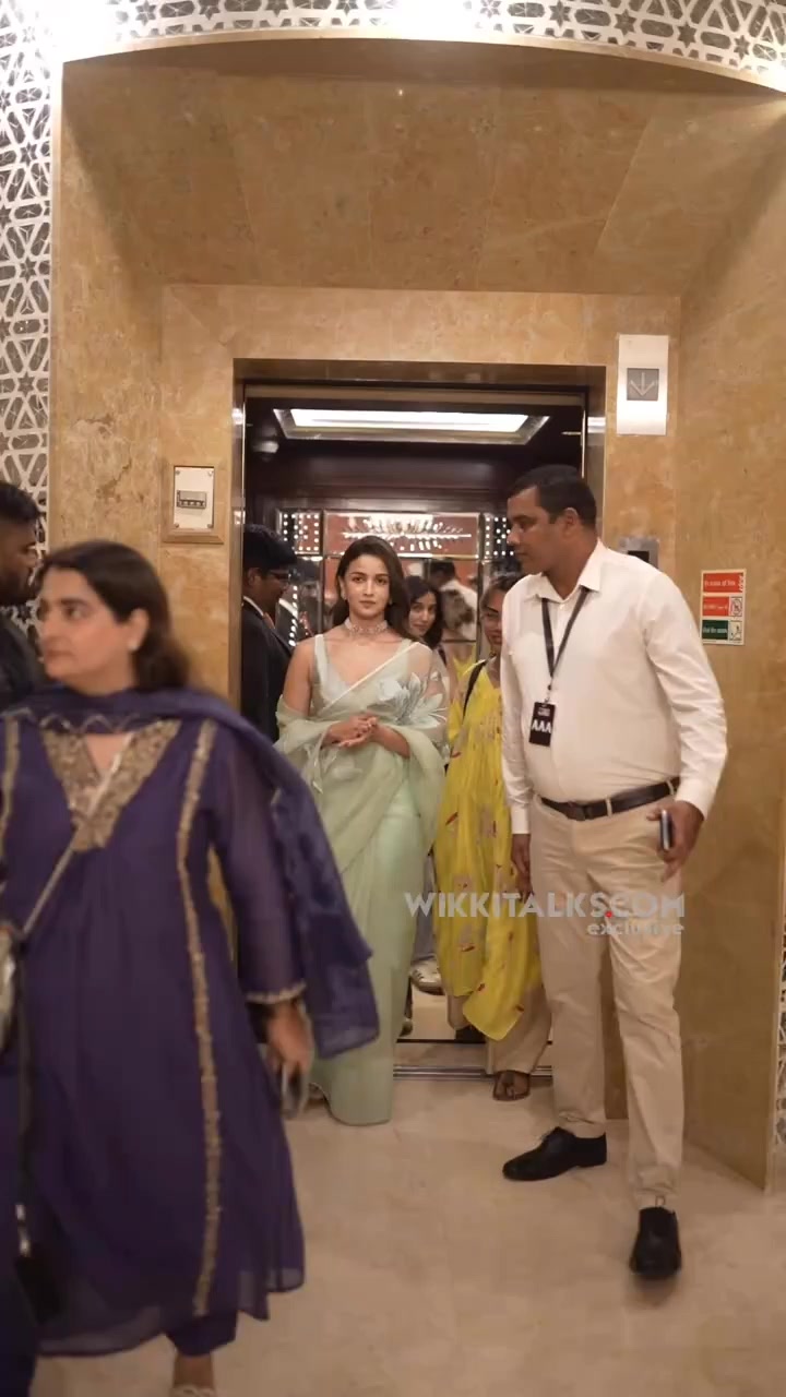 @Alia Bhatt