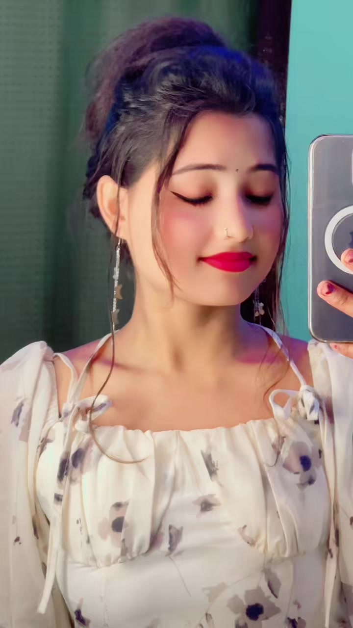 @๐๐Broken heart girl ๐๐