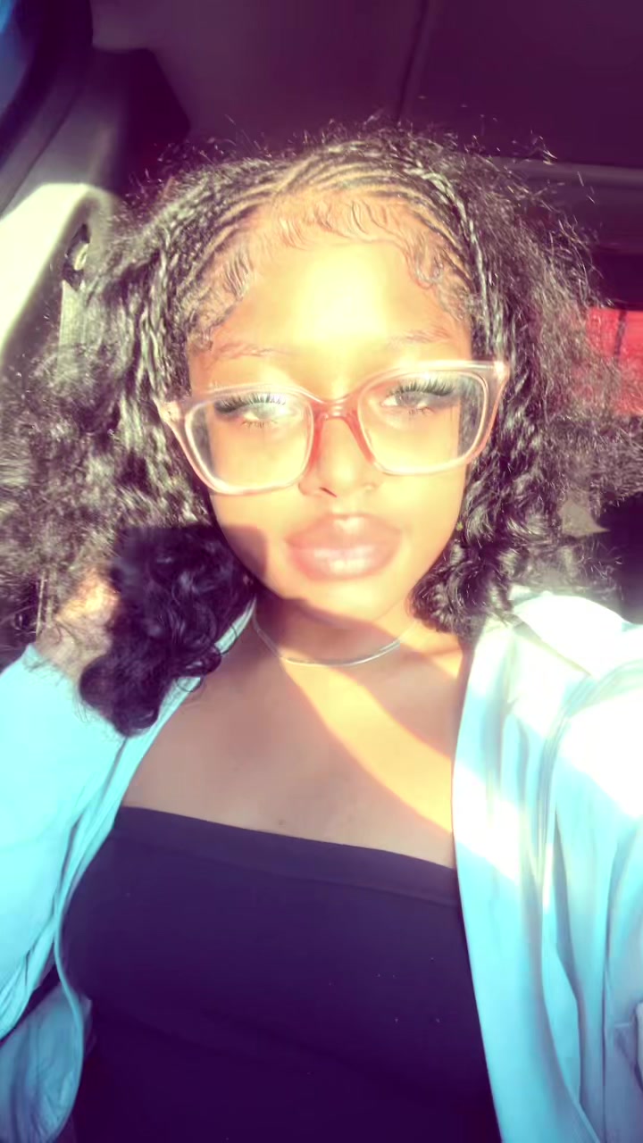 @tyraa.
