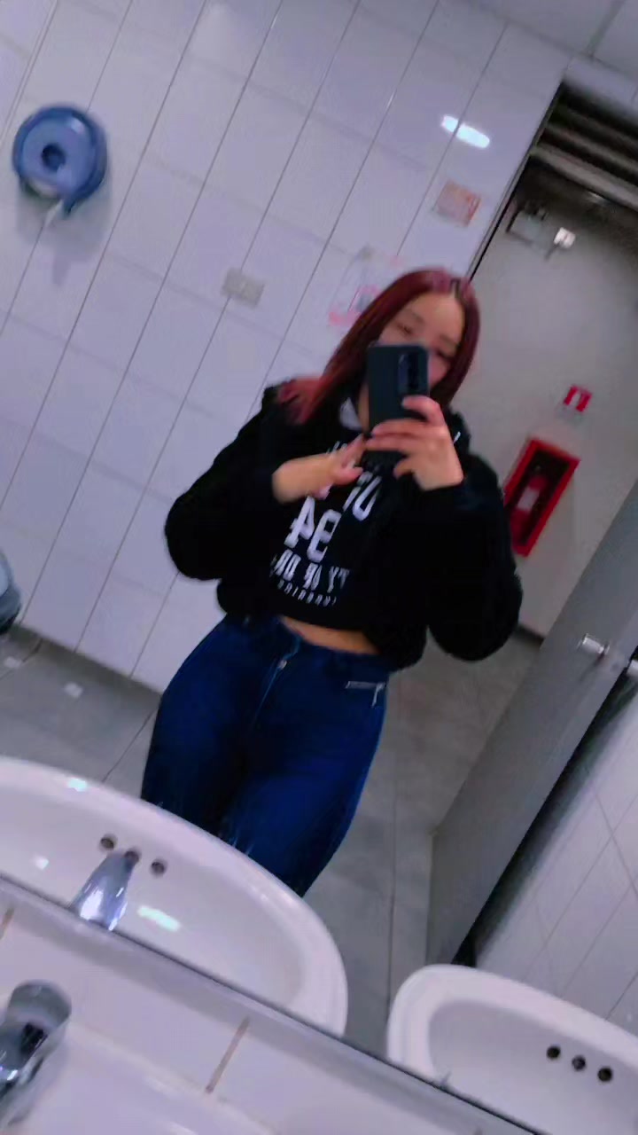 @sabrina