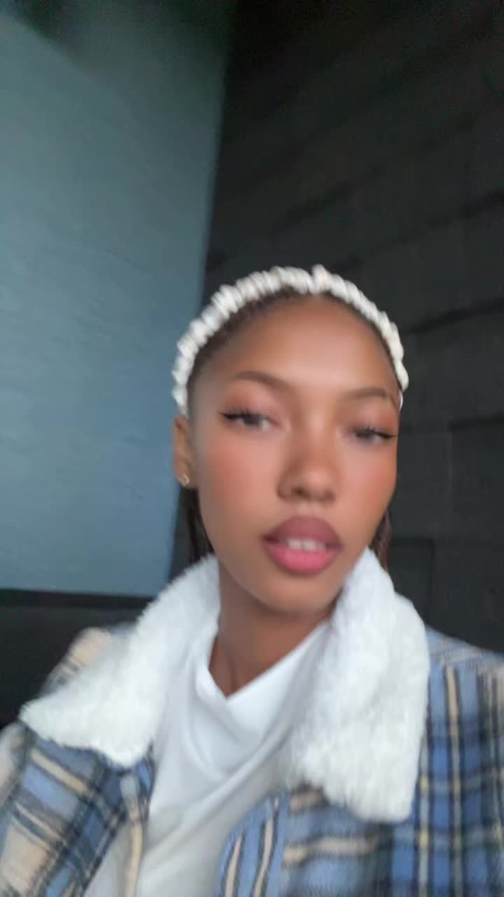 @naexnaya