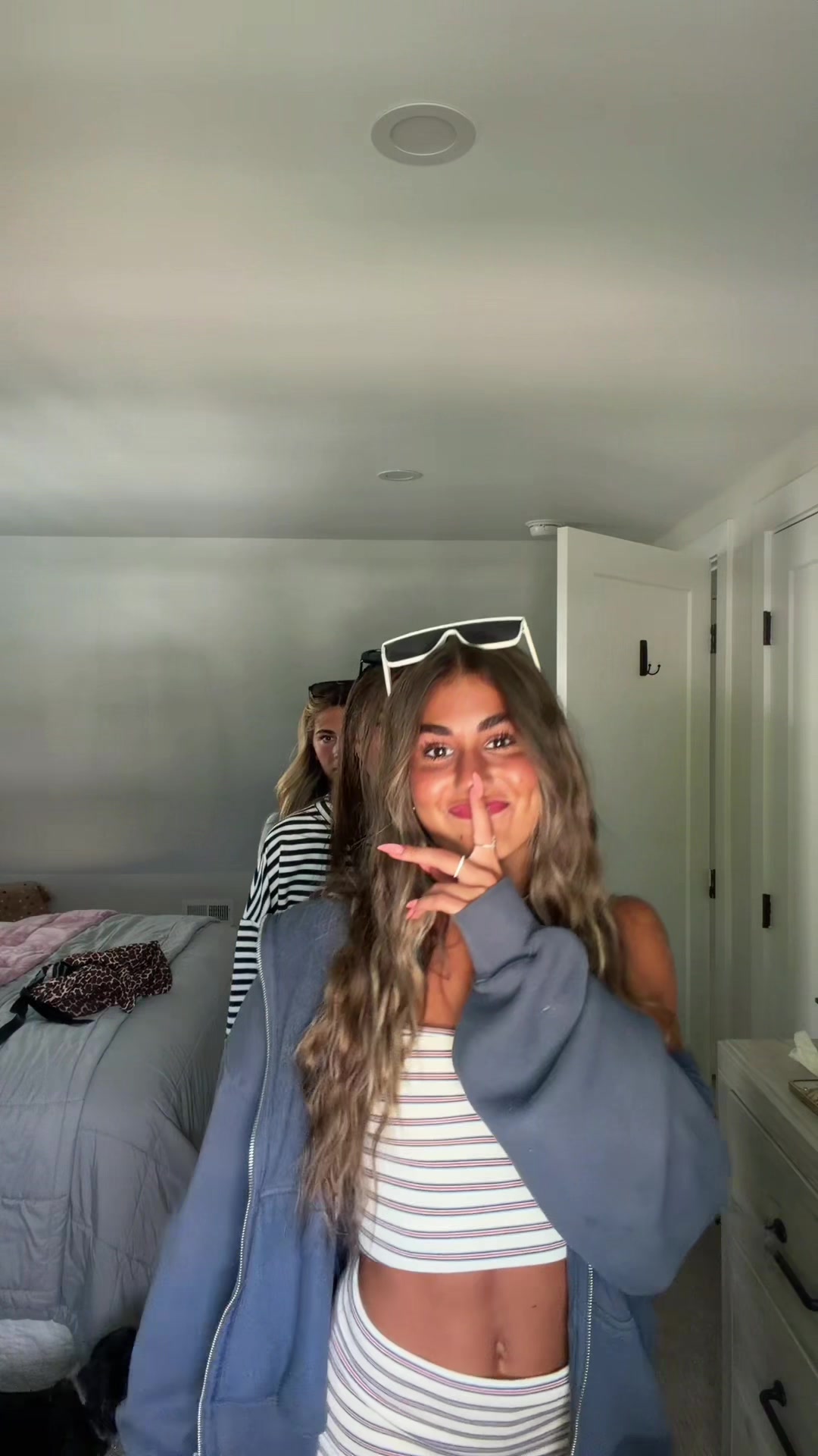 @cameran