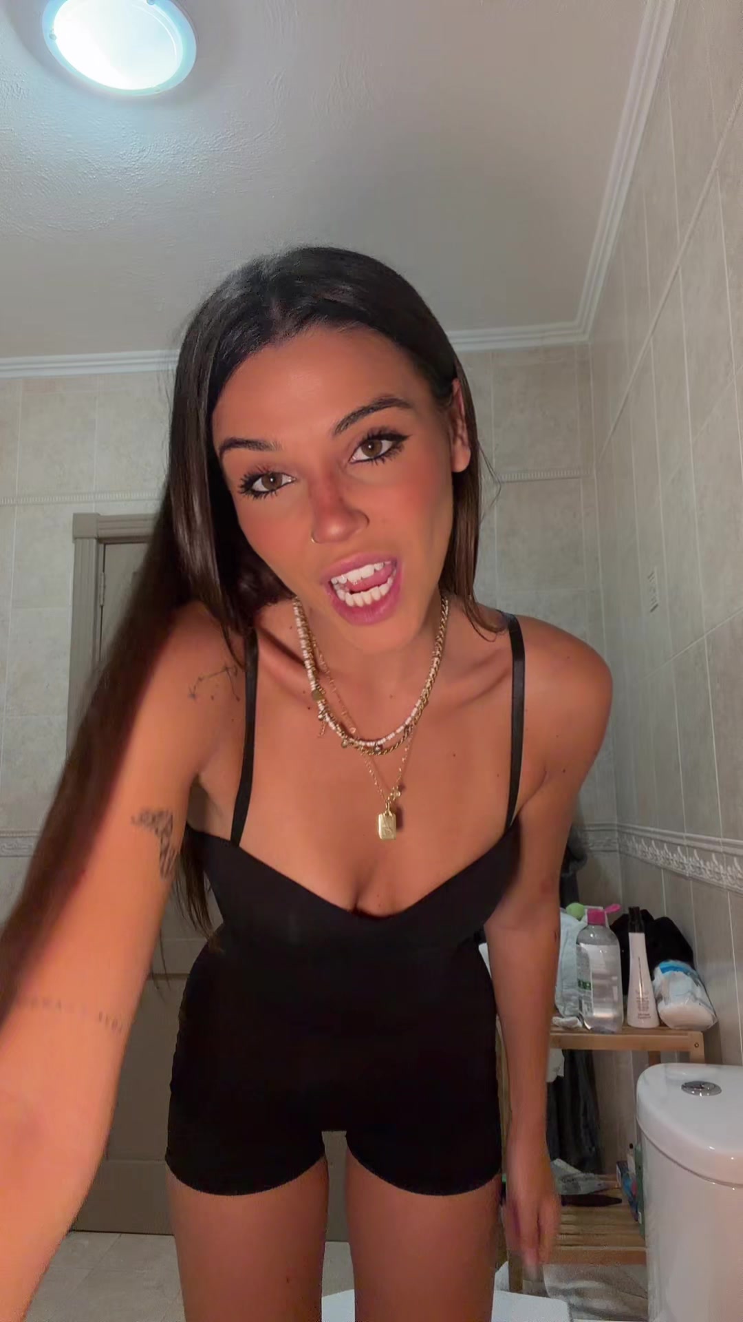@Clarissarotelli