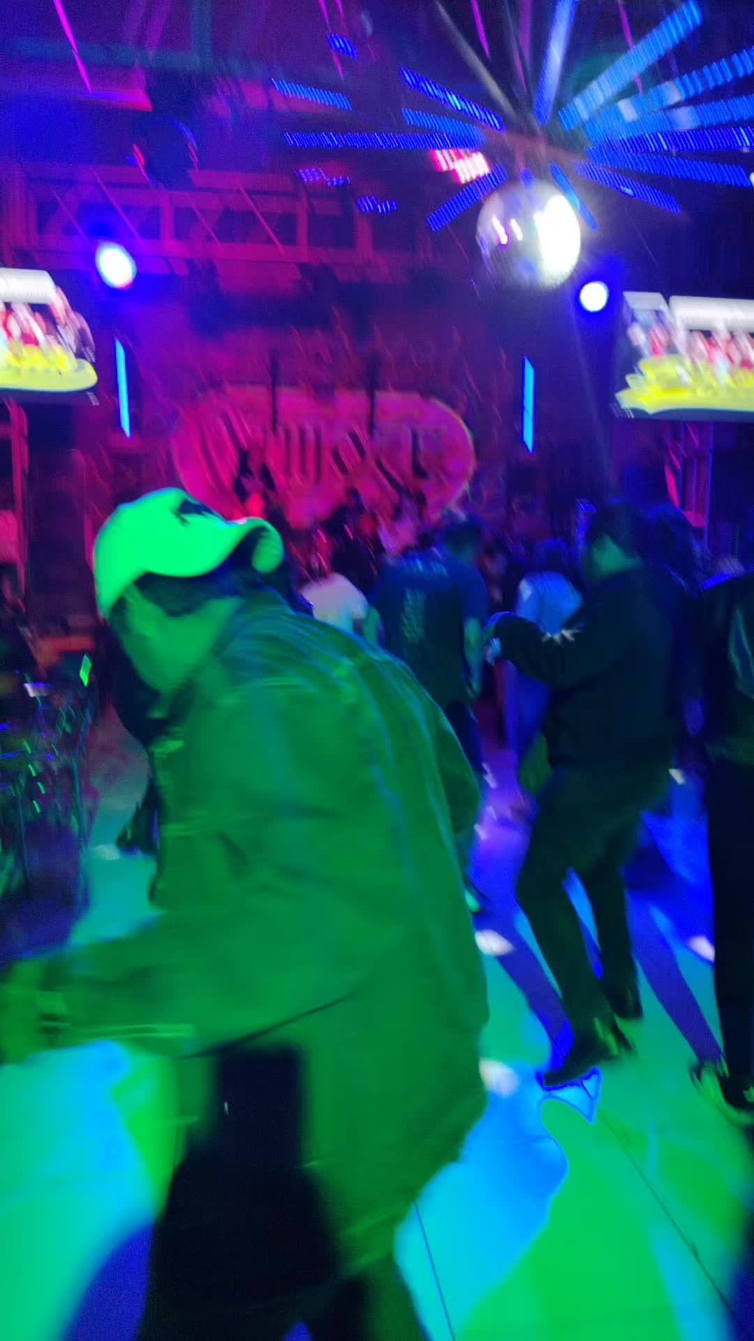 @Brebaje Extra&ntilde;o