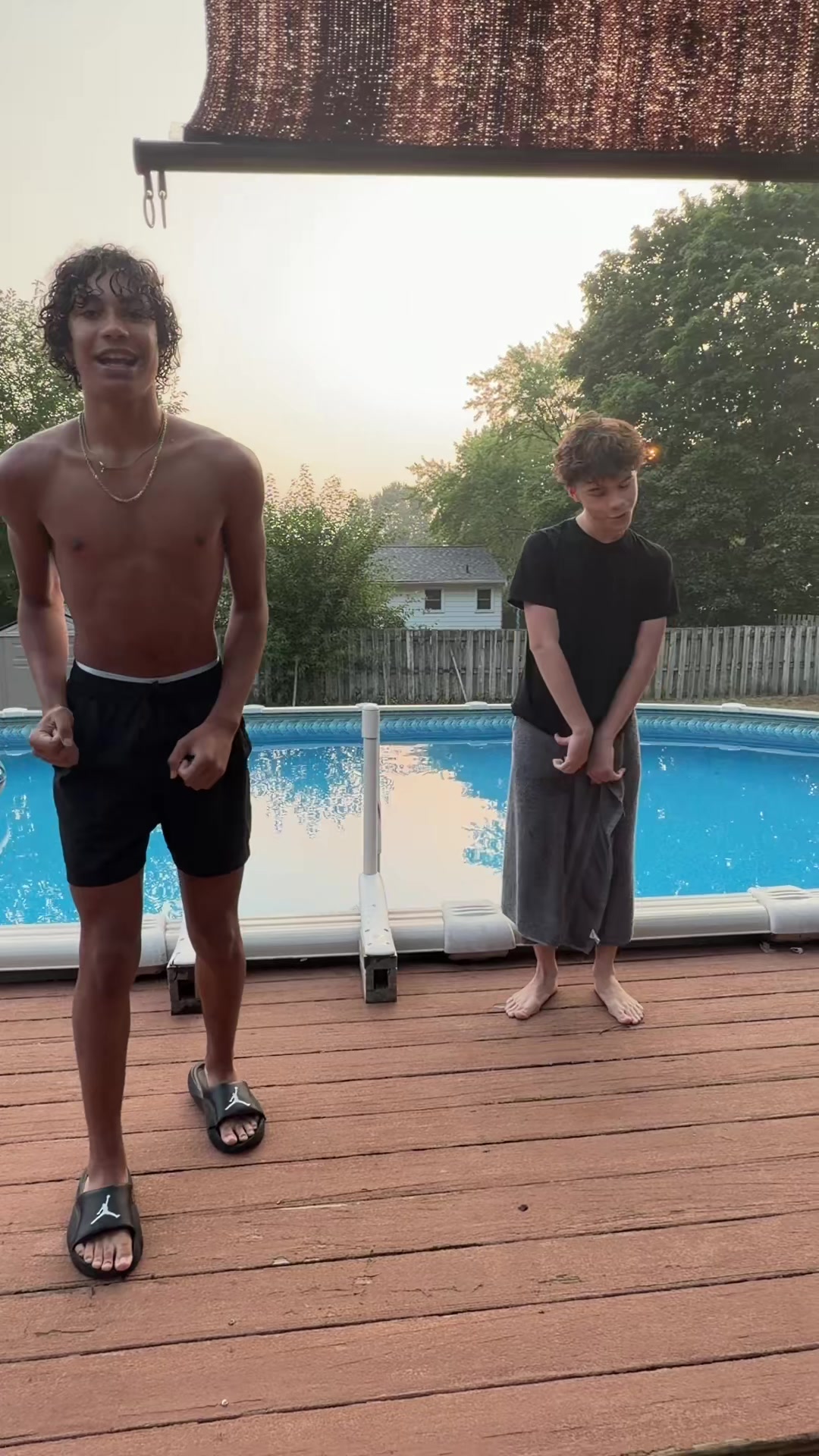 @yesfxn