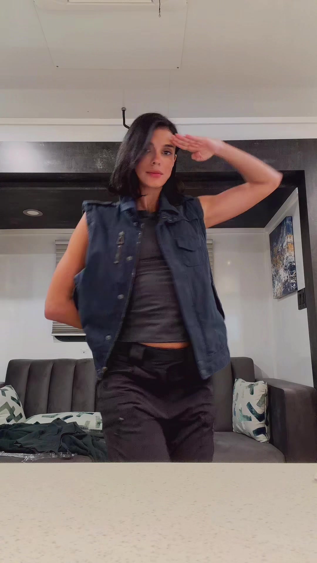 @LAYSLA