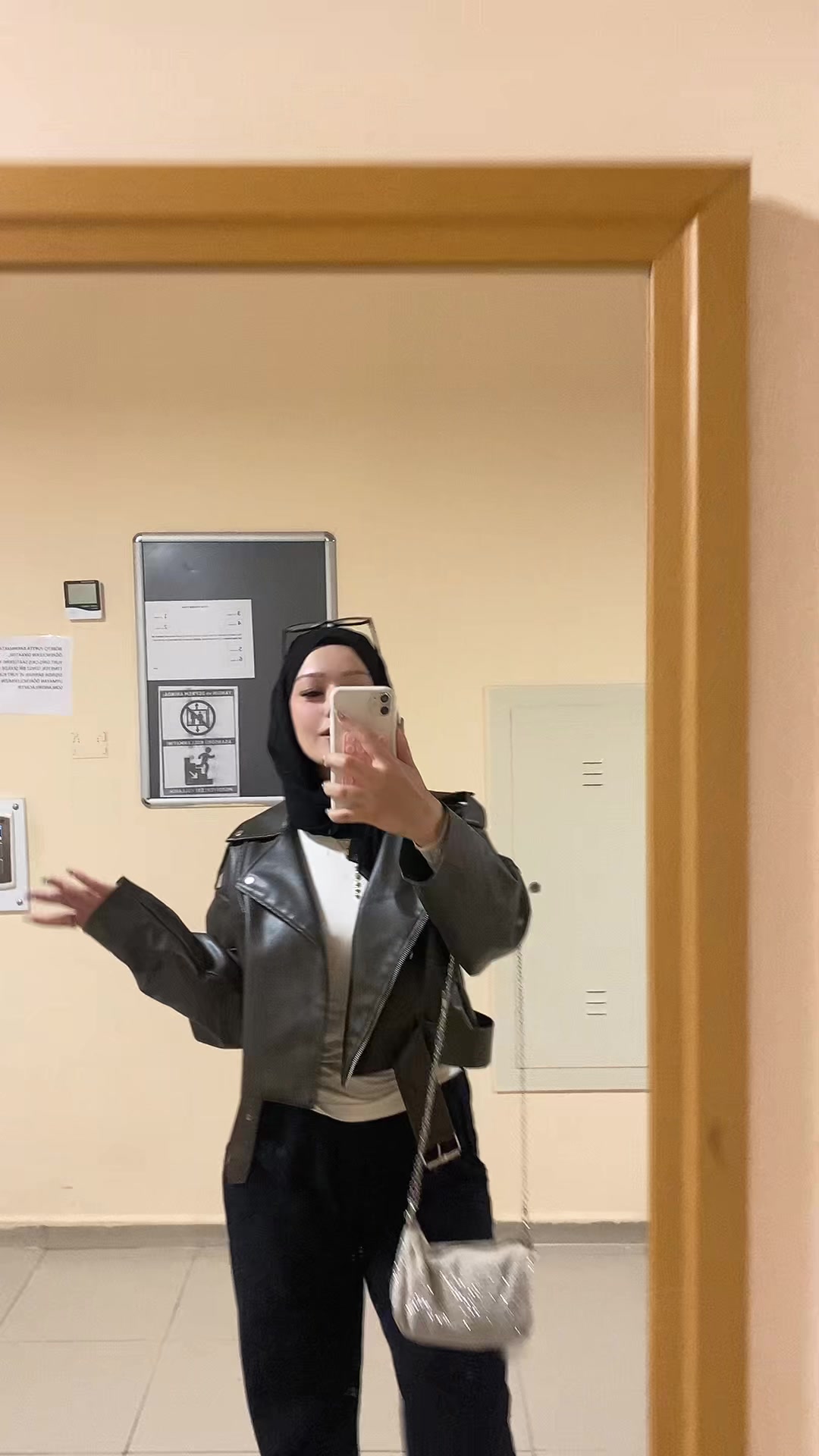 @Medişş