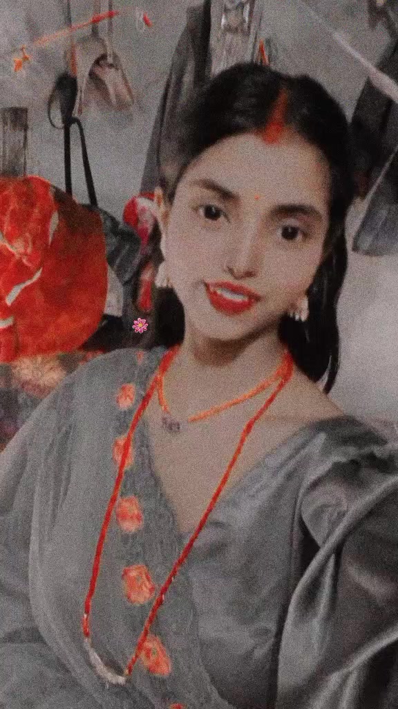 @Ahirani queen ๐
