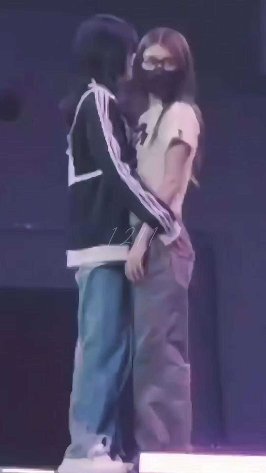 @đu t&ugrave;m lum OTP