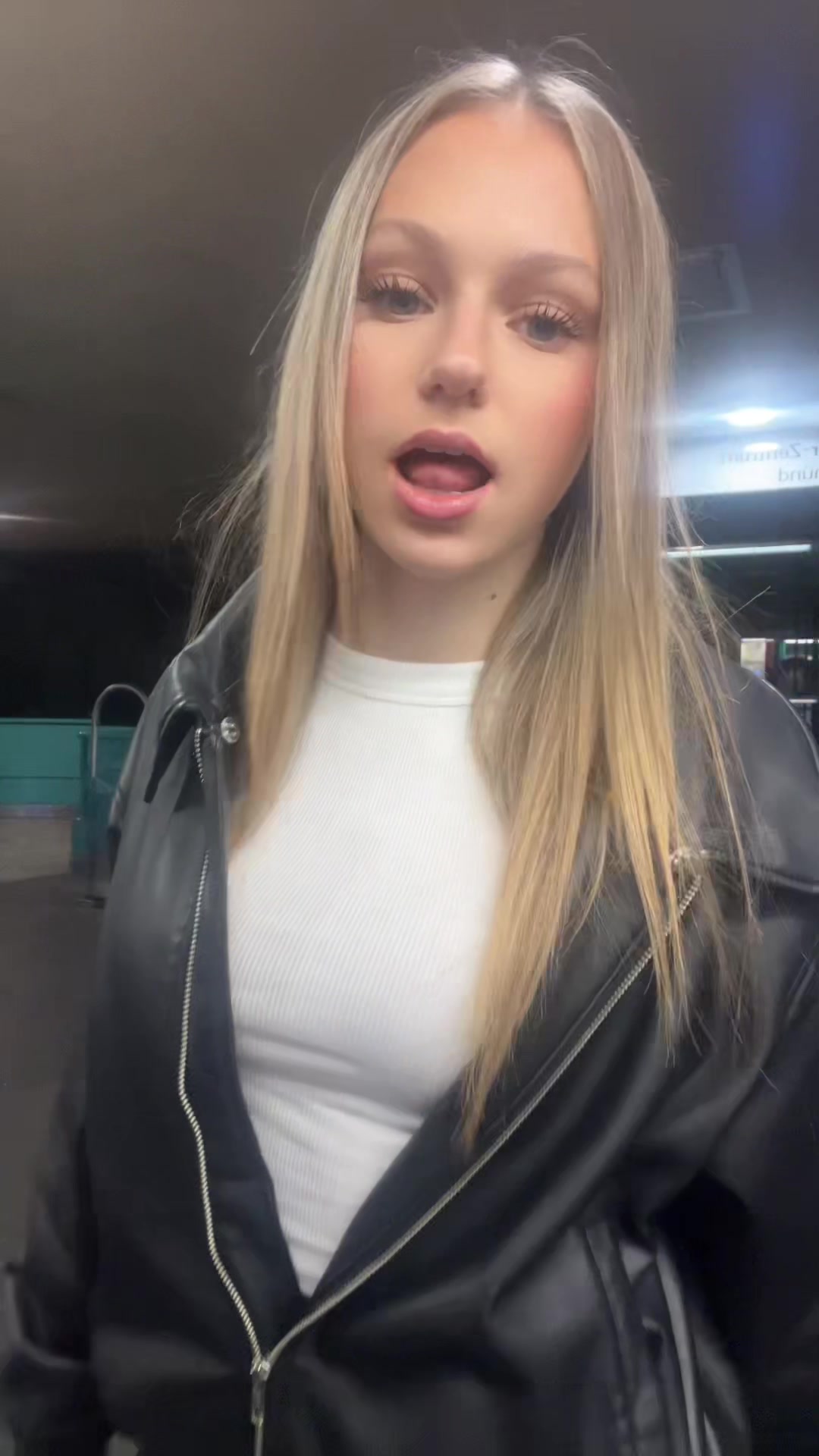 @alexandra