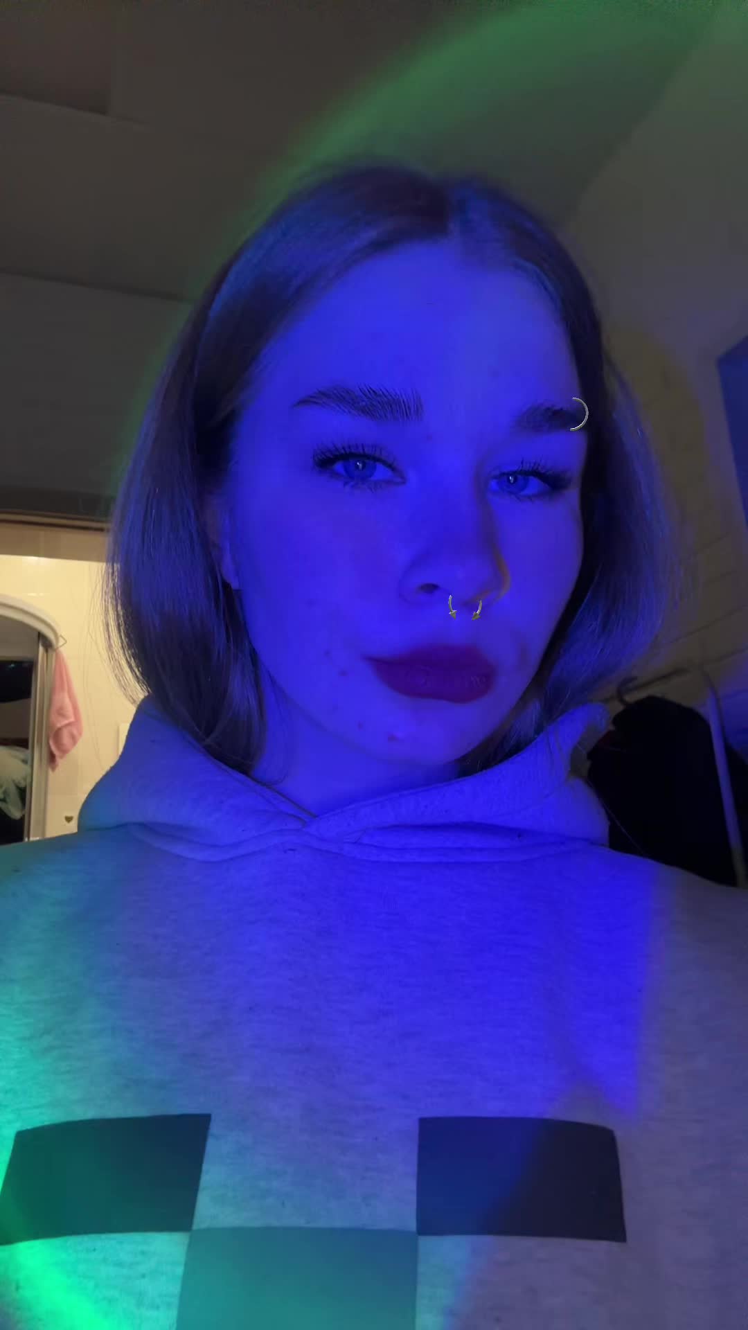 @Ян