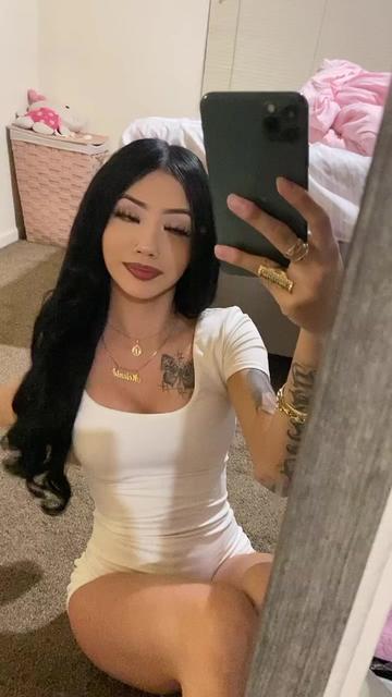 @Monika34