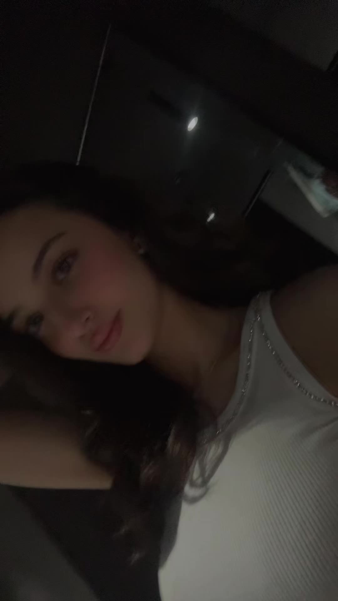 @lara maradni