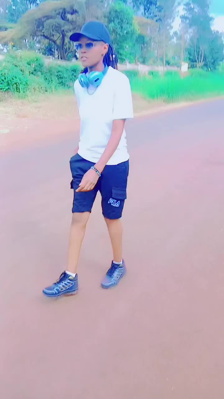 @anikoh235👣