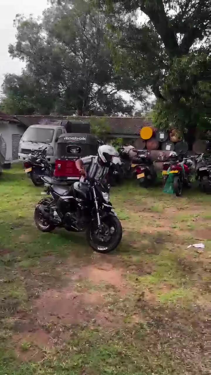 @𝘃𝟮.𝗠.𝗜.𝗖.𝗞.𝗘.𝗬