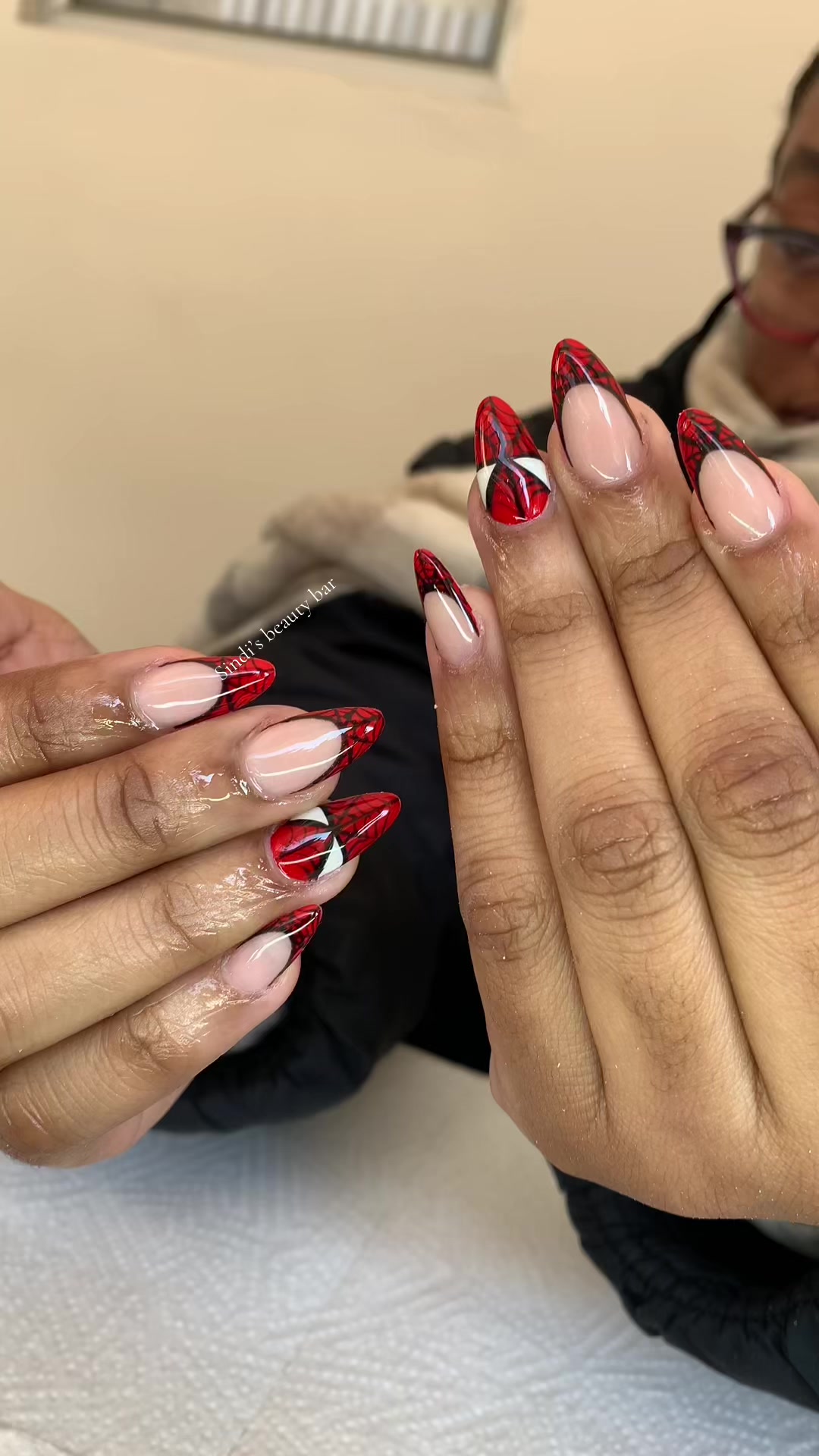@Sindi’s Beauty Bar