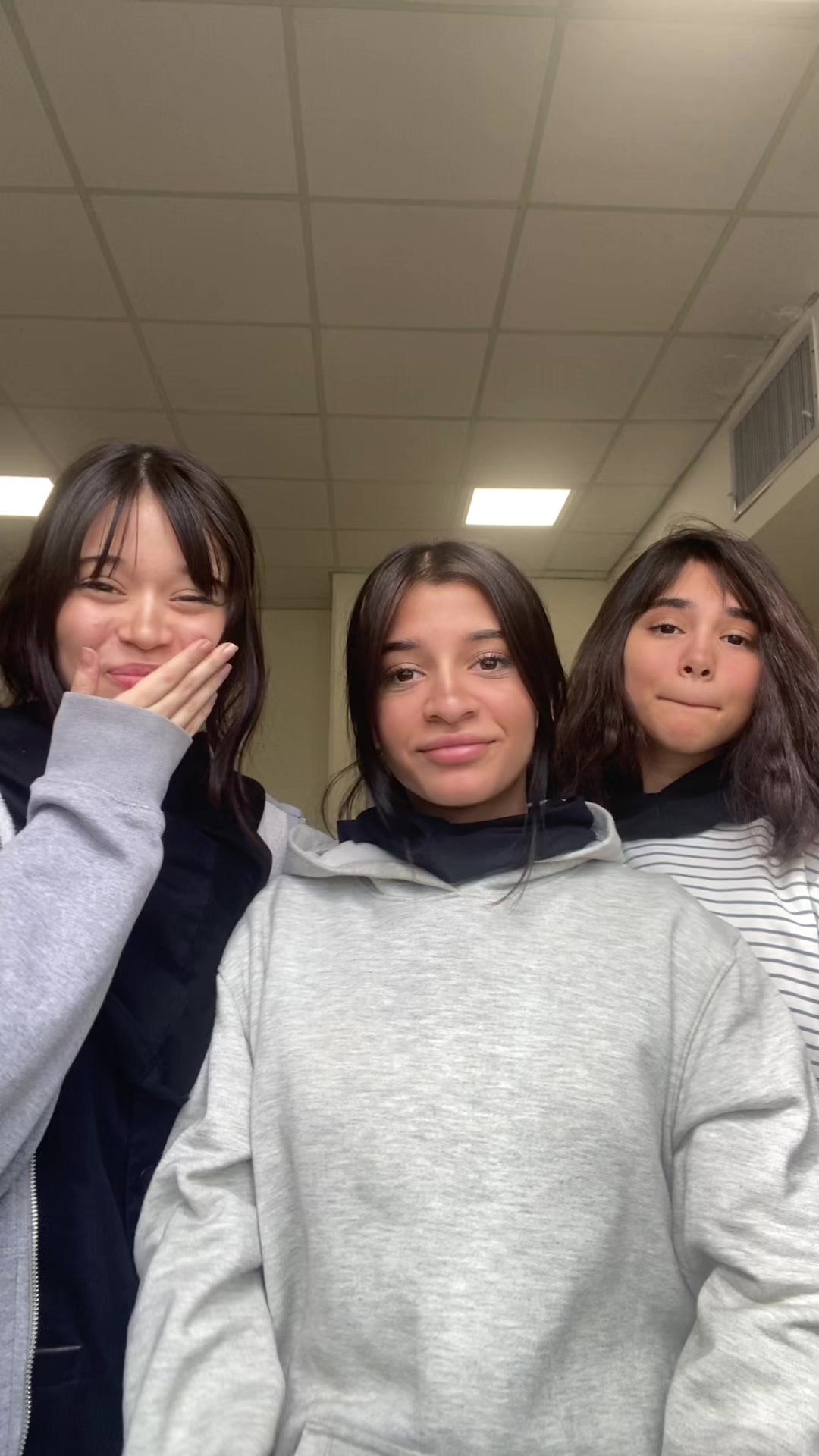 @melika